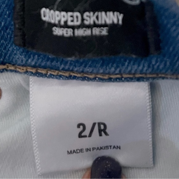 Express Cropped Skinny Super High Rise Jeans Size 2R - Picture 7 of 10